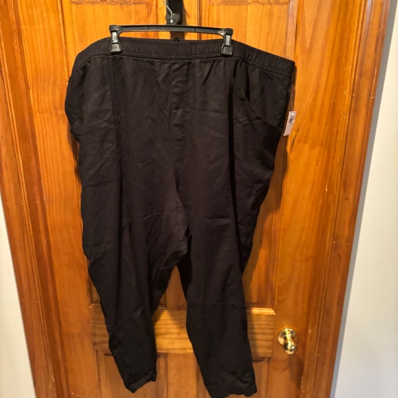 Old Navy Linen Blend Cropped Pants in Black 4X NWT - Picture 2 of 7
